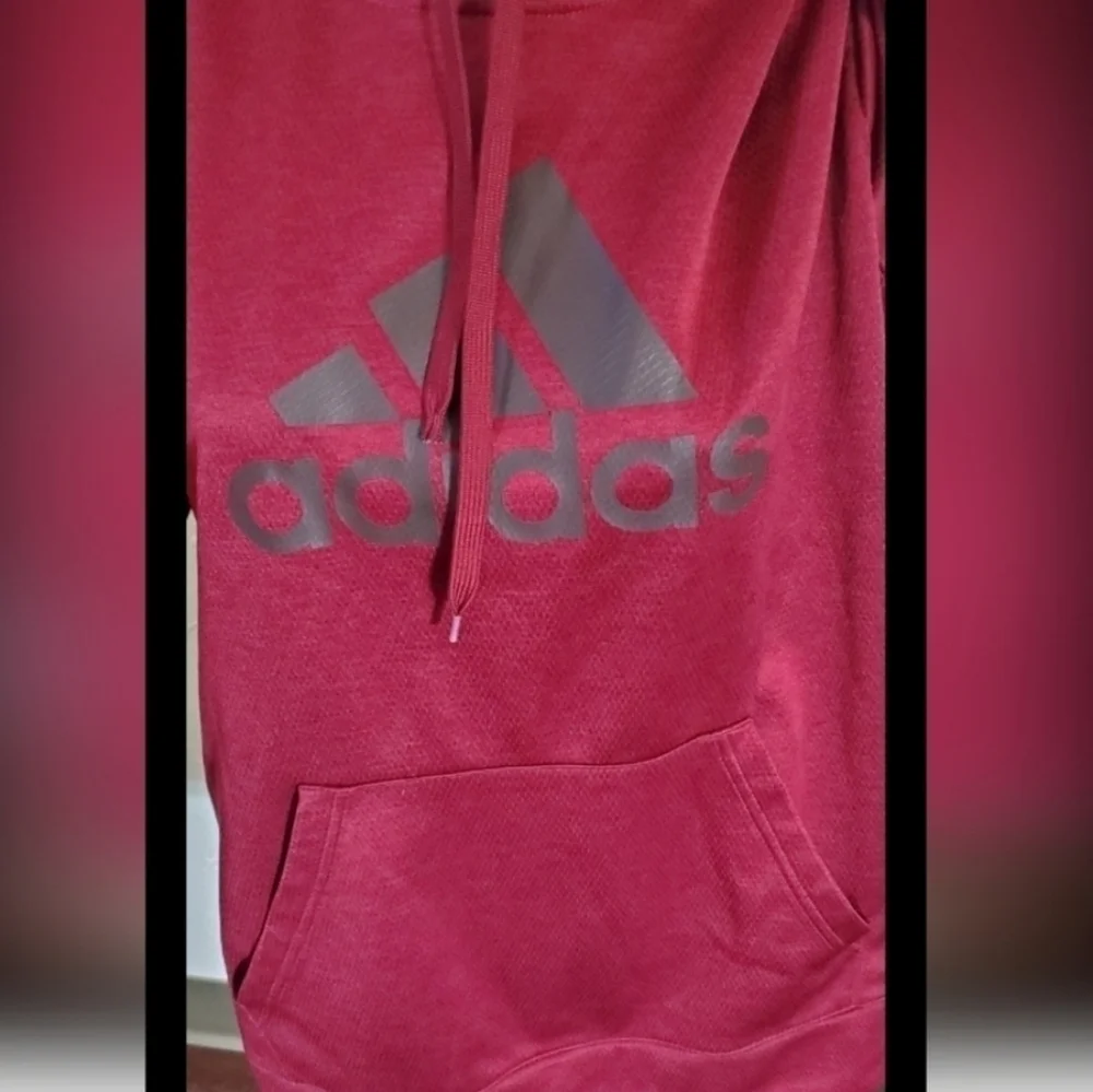 Men's Adidas Athletics Large Hoodie With Kangaroo Pocket